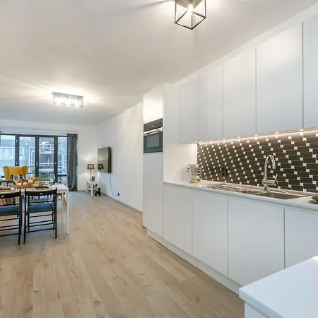 Huswell - Cosy In The Centre Of Apartment *