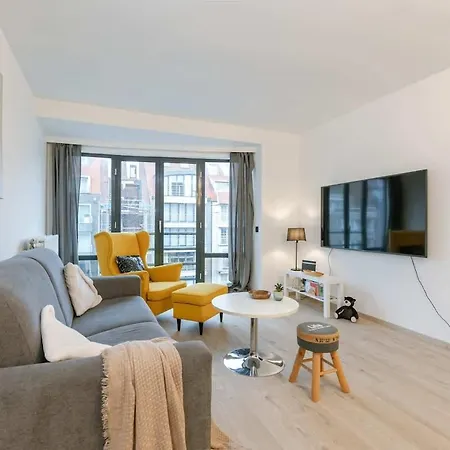 Casiola - Cosy Apartment In The Centre Of Knokke *